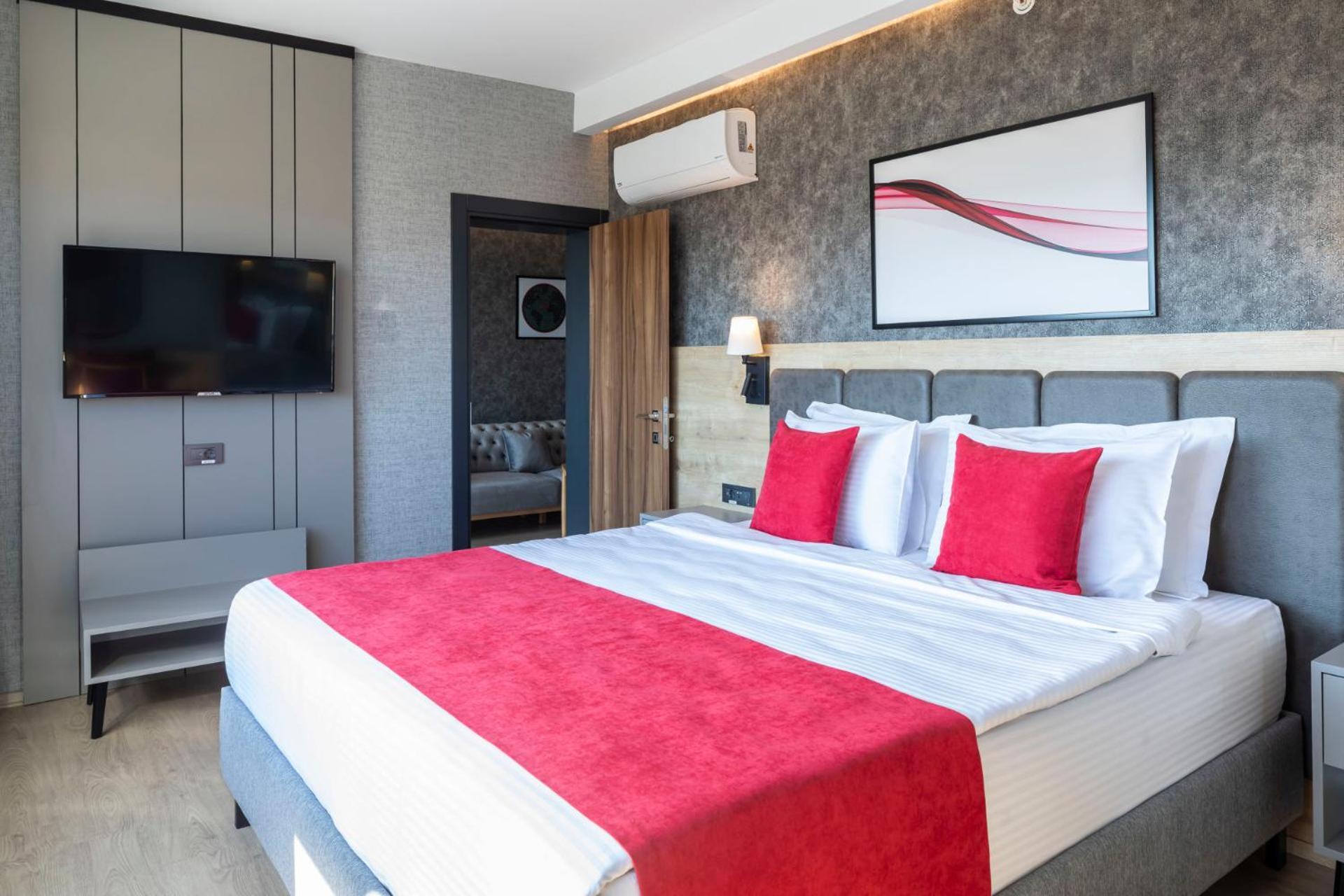 Ramada By Wyndham Dalaman Exterior photo