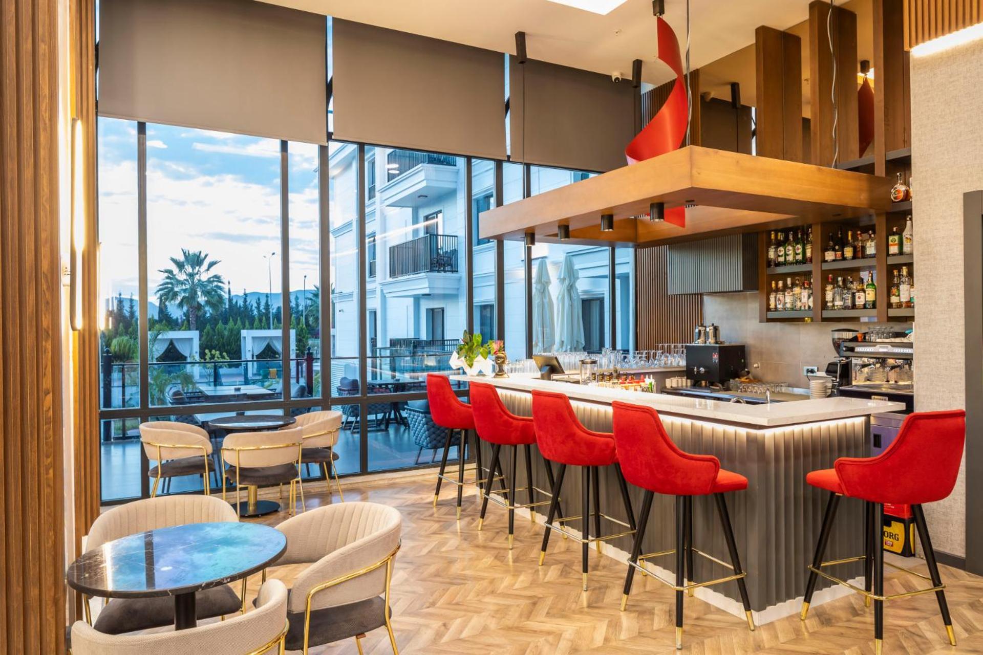 Ramada By Wyndham Dalaman Exterior photo