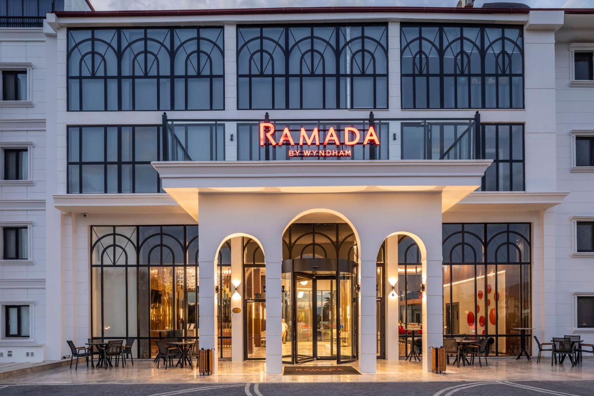 Ramada By Wyndham Dalaman Exterior photo